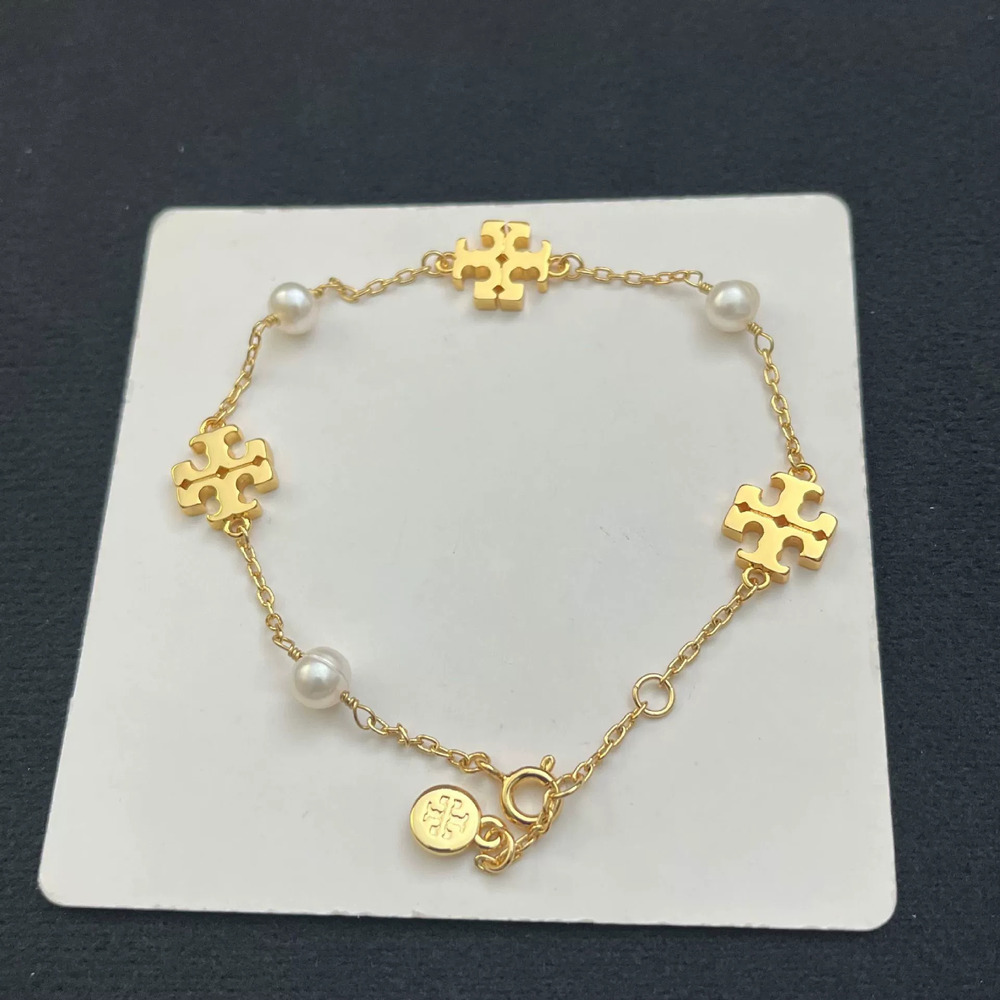 Tory Burch Boutique Retro Freshwater Pearl Bracelet